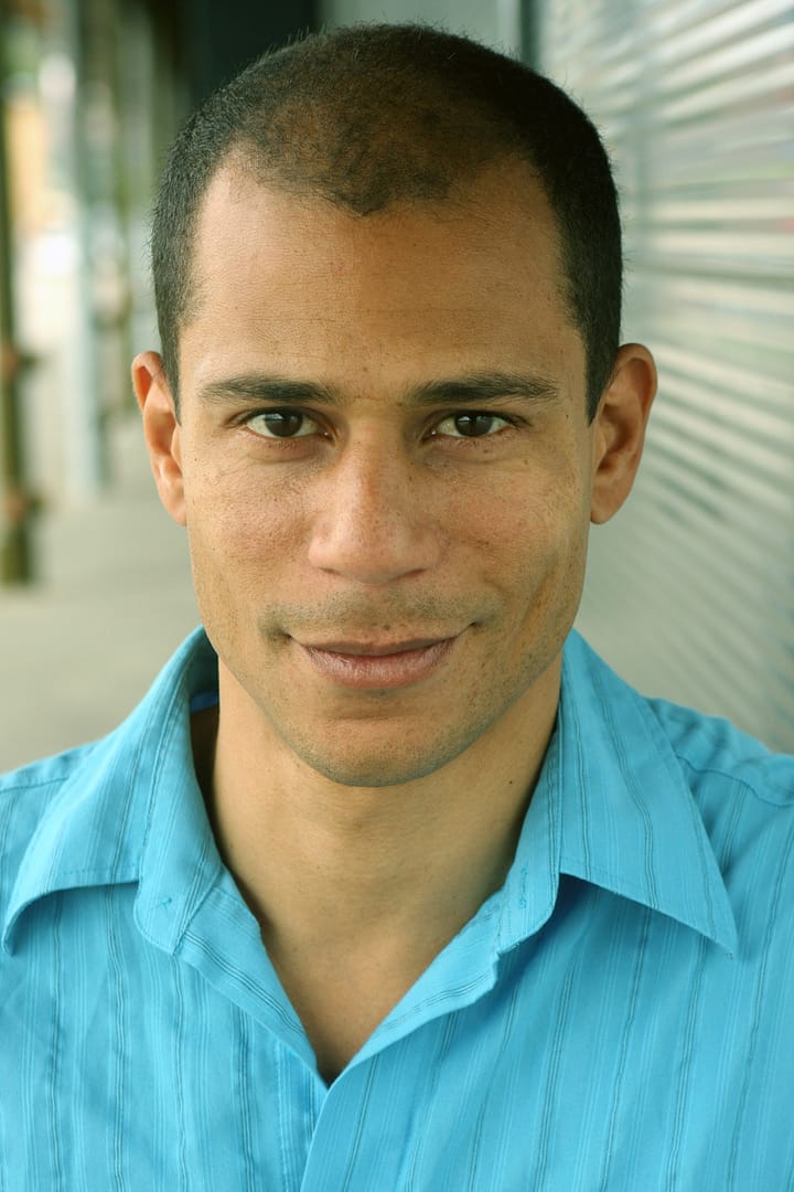 Actors Headshots and portraits for social media